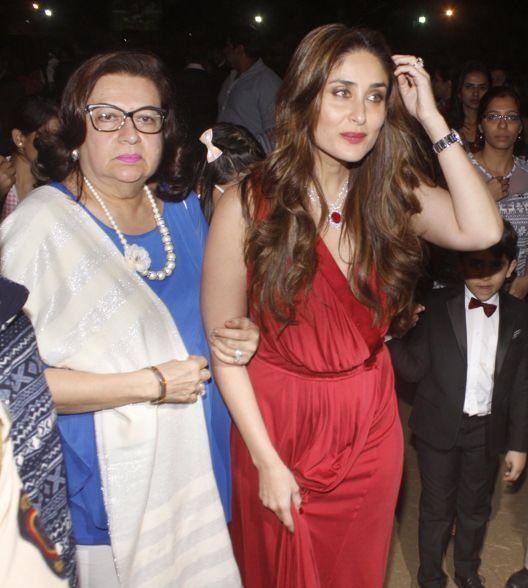 Kareena Kapoor with her mother Babita