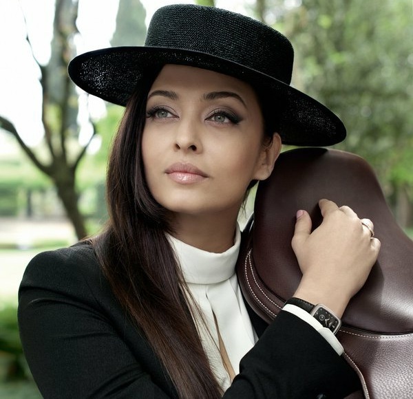 Aishwarya Rai Look for Longines Equestrian Collection