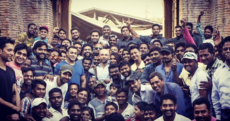 Salman Khan with Sultan team wishing everyone happy holi